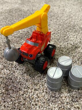 Blaze and the Monster Machines Wrecking Crane Blaze with Wrecking Ball & Barrels